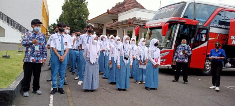 WhatsApp-Image-2022-12-19-at-09.29.40